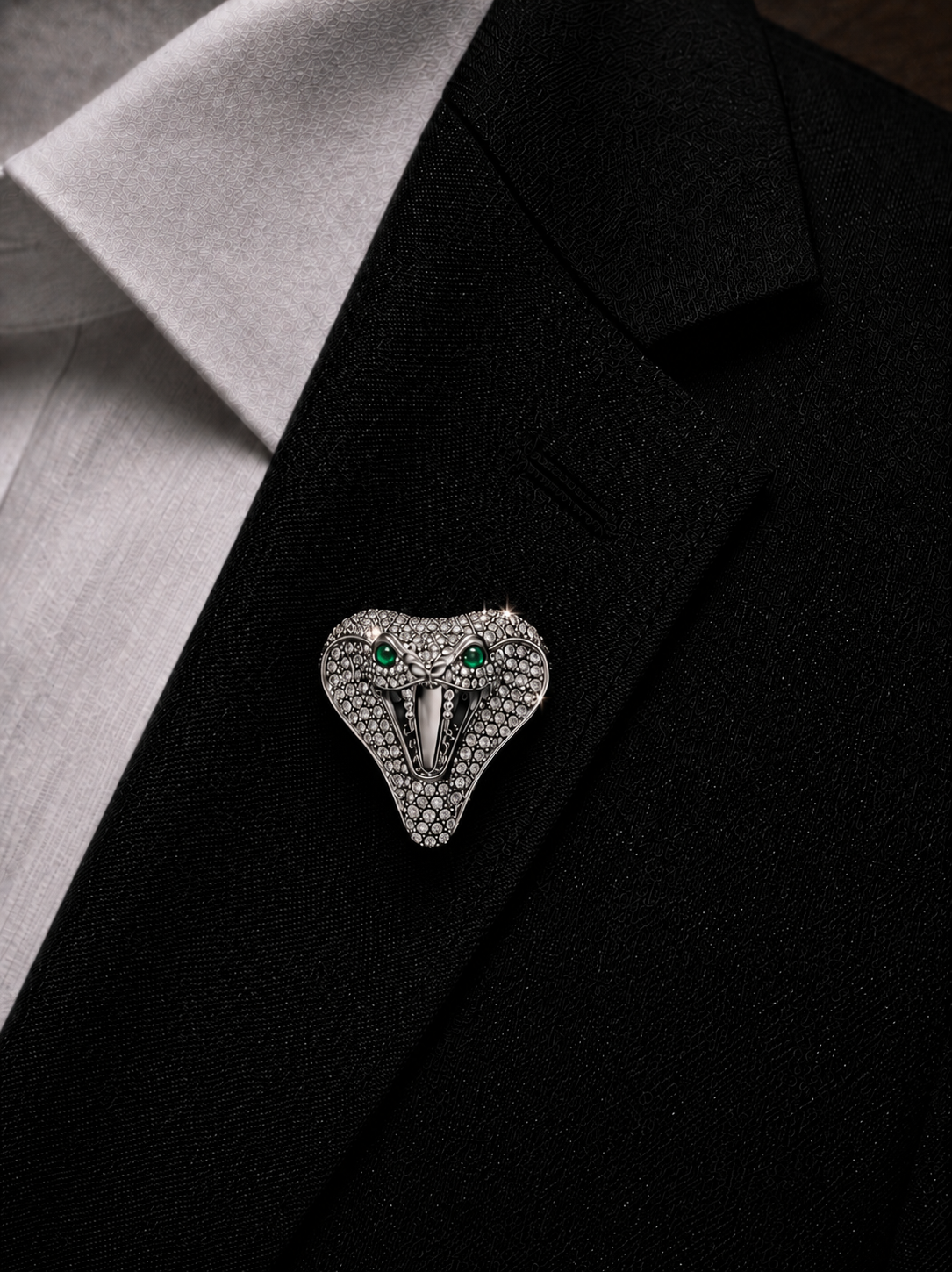 The Cobra Pin - Emerald